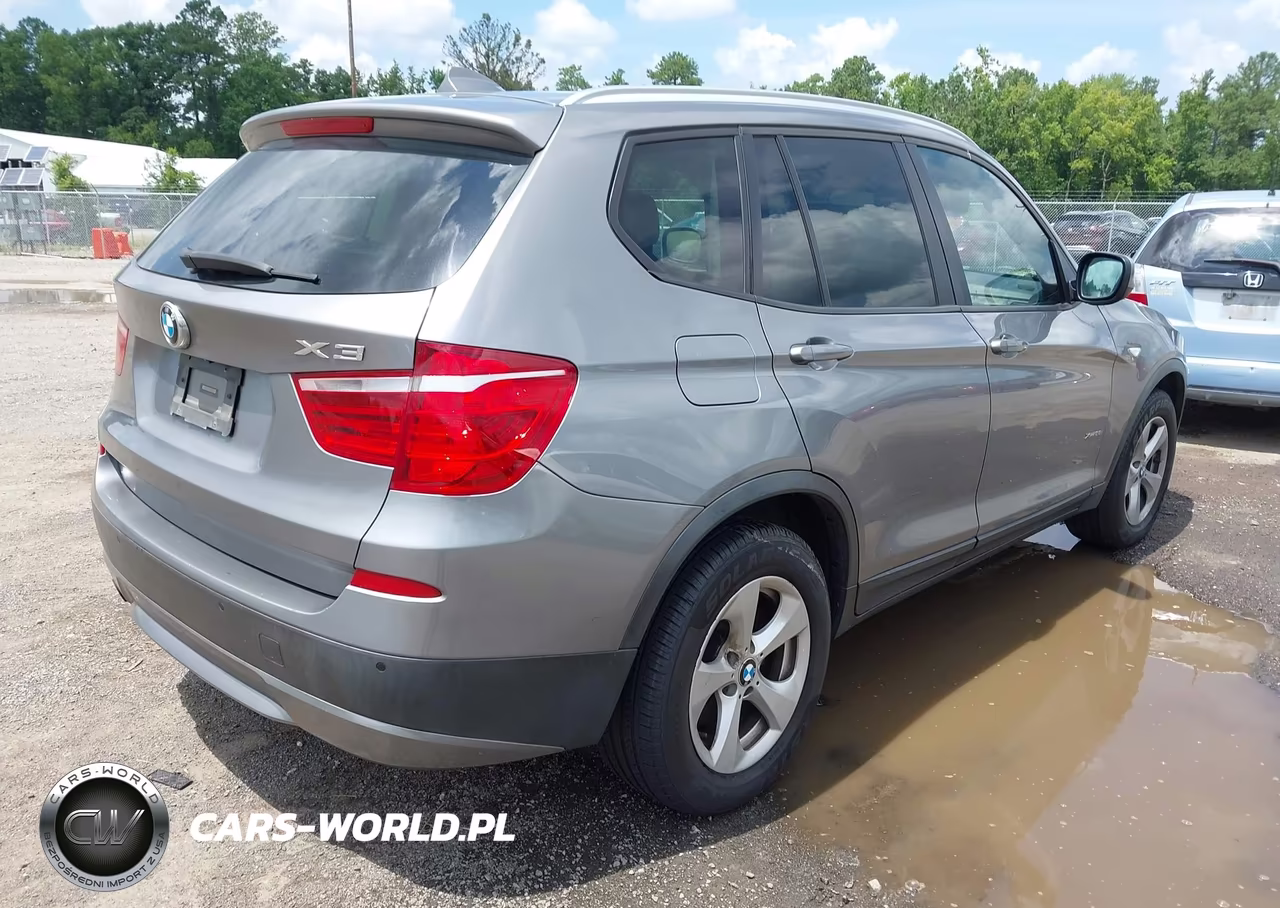 2011 BMW X3 xDrive28I VIN:5UXWX5C56BL711602 - 4