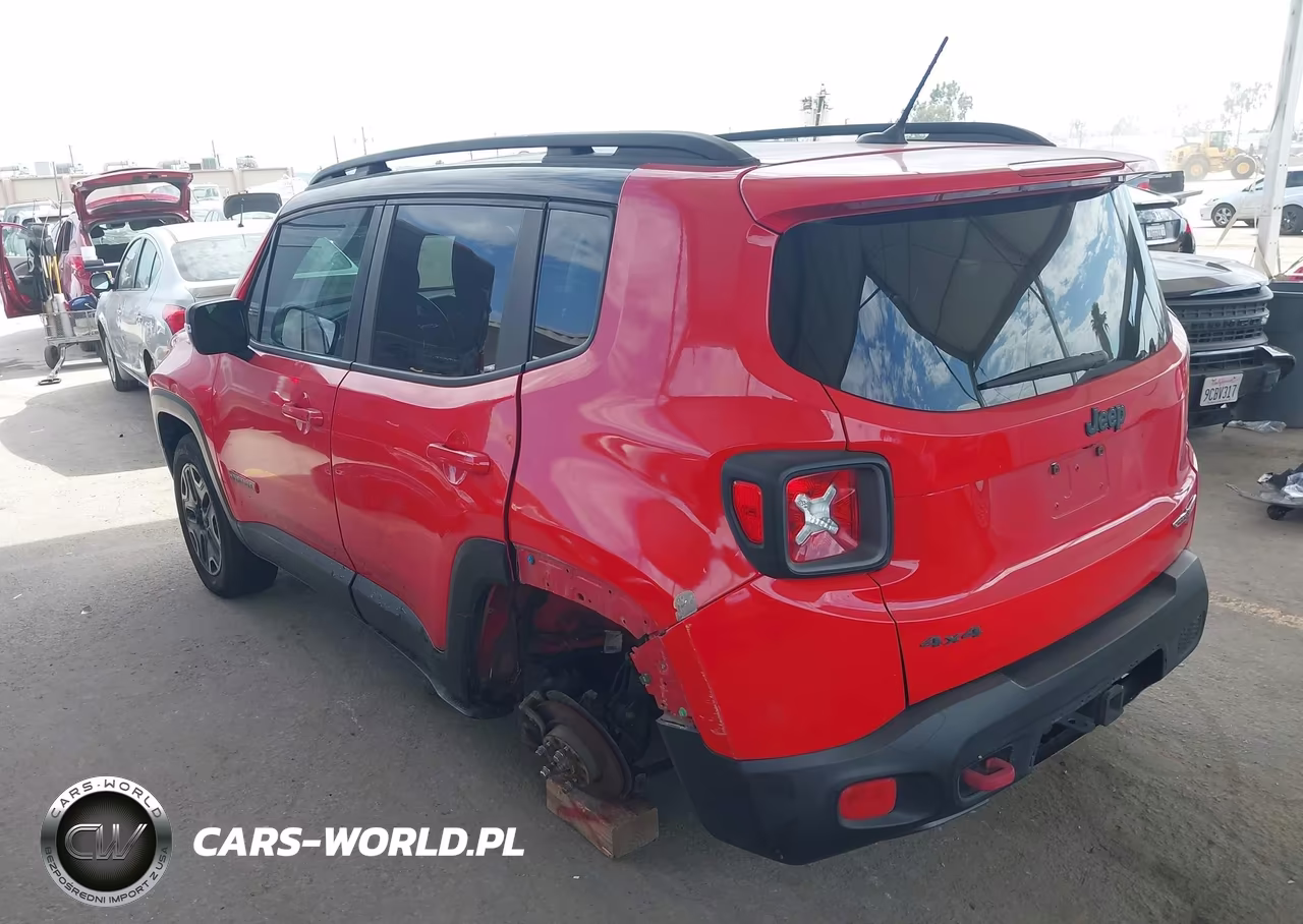 2017 Jeep Renegade Trailhawk VIN:ZACCJBCB8HPF94619 - 3