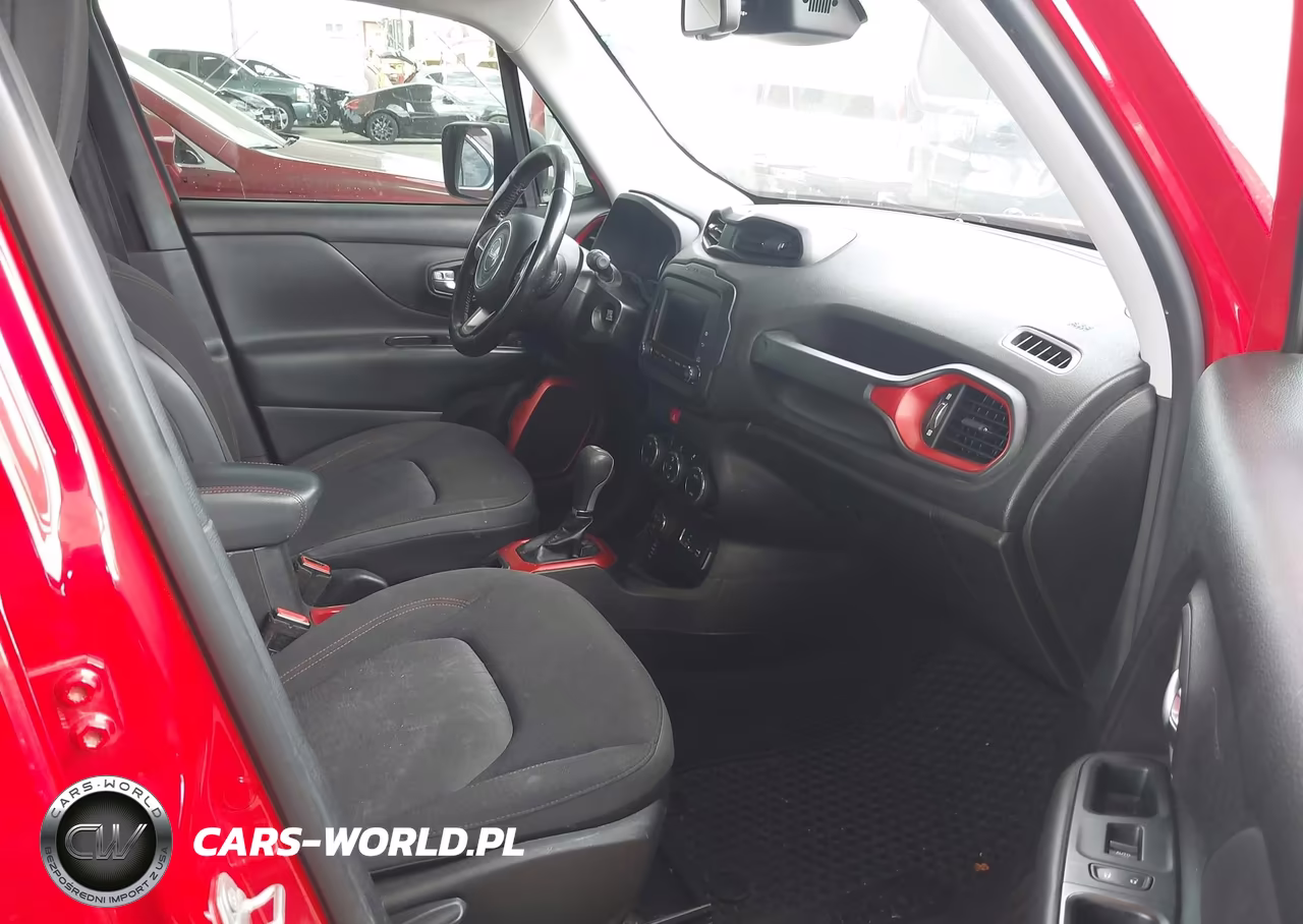 2017 Jeep Renegade Trailhawk VIN:ZACCJBCB8HPF94619 - 5