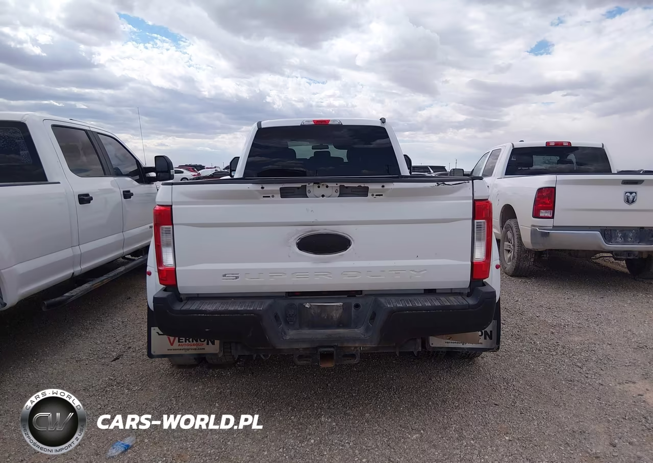 2017 Ford F-350 Xlt VIN:1FT8W3DT0HEC02827 - 15