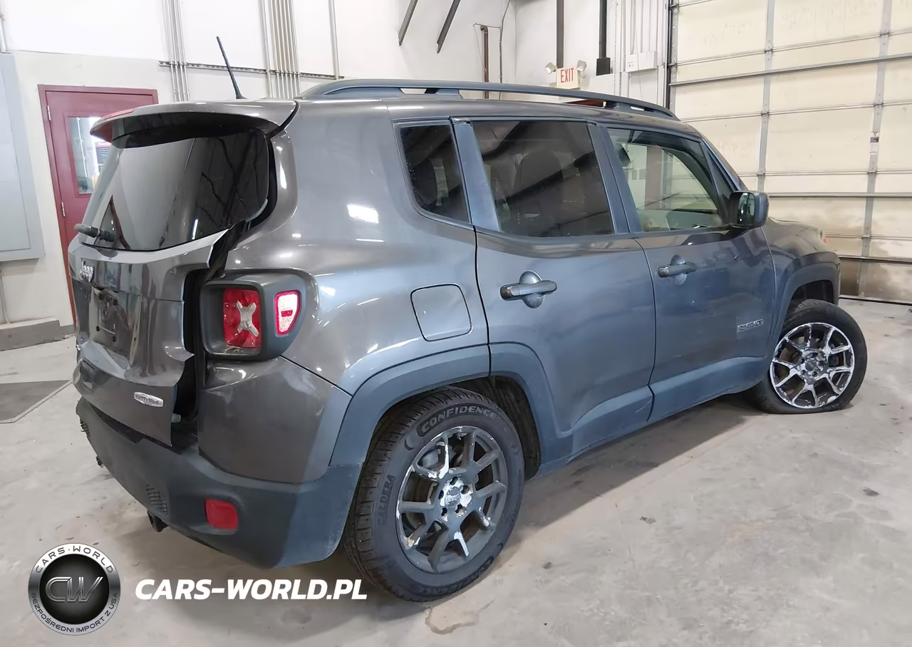 2019 Jeep Renegade Latitude 4X4 VIN:ZACNJBBB2KPK74727 - 4