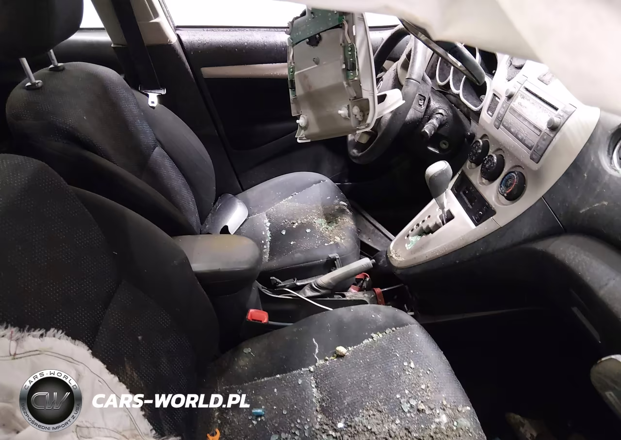 2010 Toyota Matrix S VIN:2T1LE4EE8AC015122 - 5