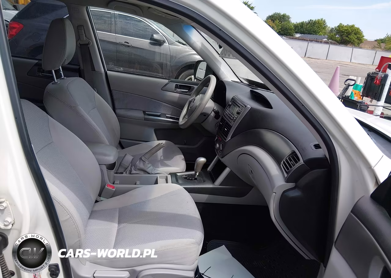 2012 Subaru Forester 2.5X Premium VIN:JF2SHADC8CH460770 - 5