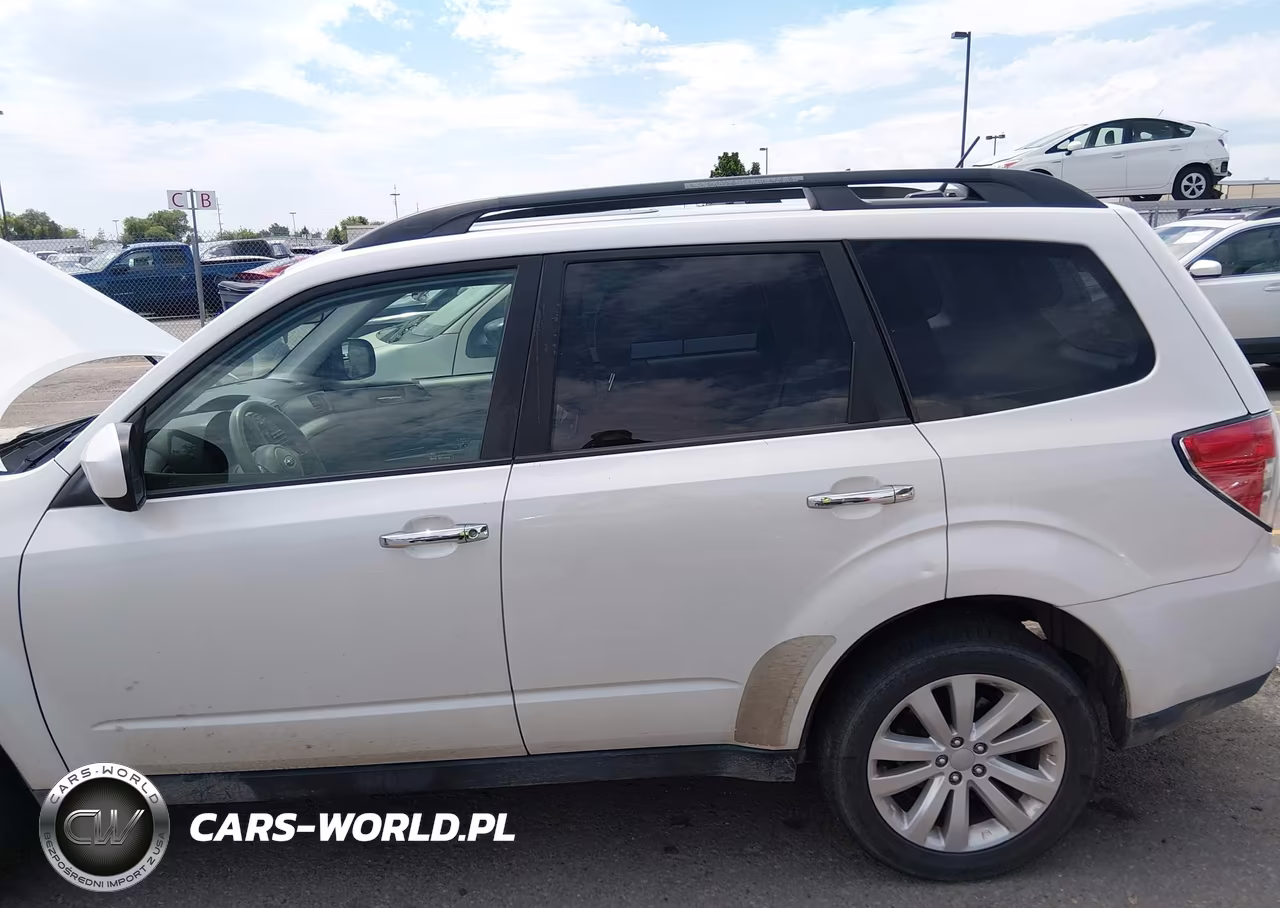 2012 Subaru Forester 2.5X Premium VIN:JF2SHADC8CH460770 - 6