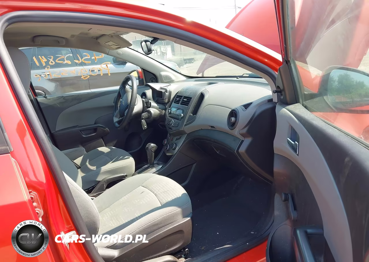 2012 Chevrolet Sonic 2Ls VIN:1G1JA5SH4C4140348 - 5