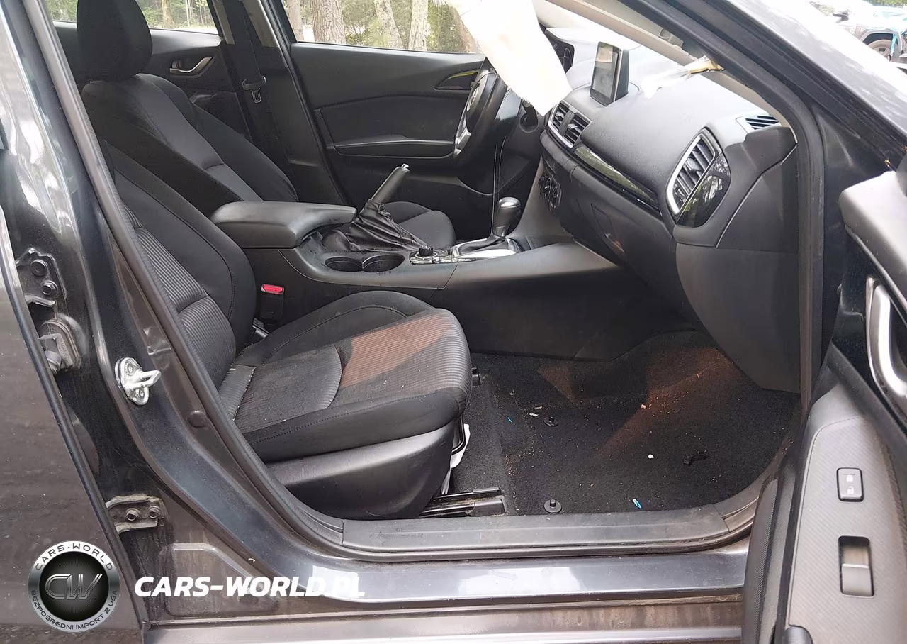 2016 Mazda Mazda3 I Sport VIN:JM1BM1U73G1330942 - 5