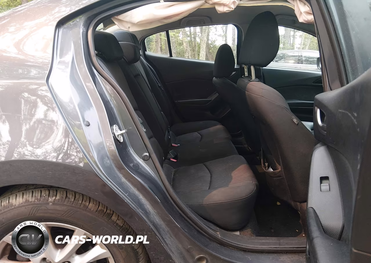 2016 Mazda Mazda3 I Sport VIN:JM1BM1U73G1330942 - 8