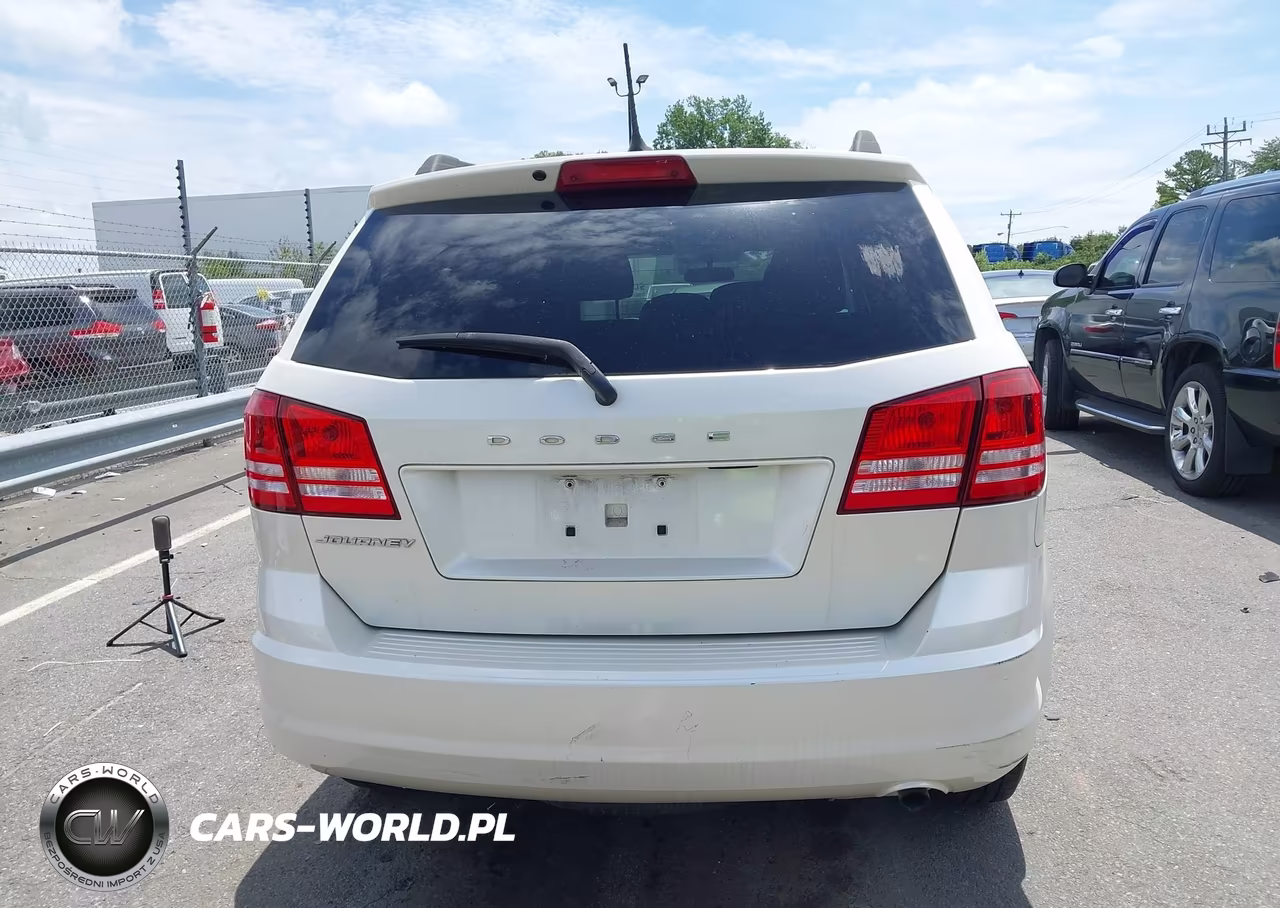 2018 Dodge Journey Se VIN:3C4PDCAB4JT241777 - 16