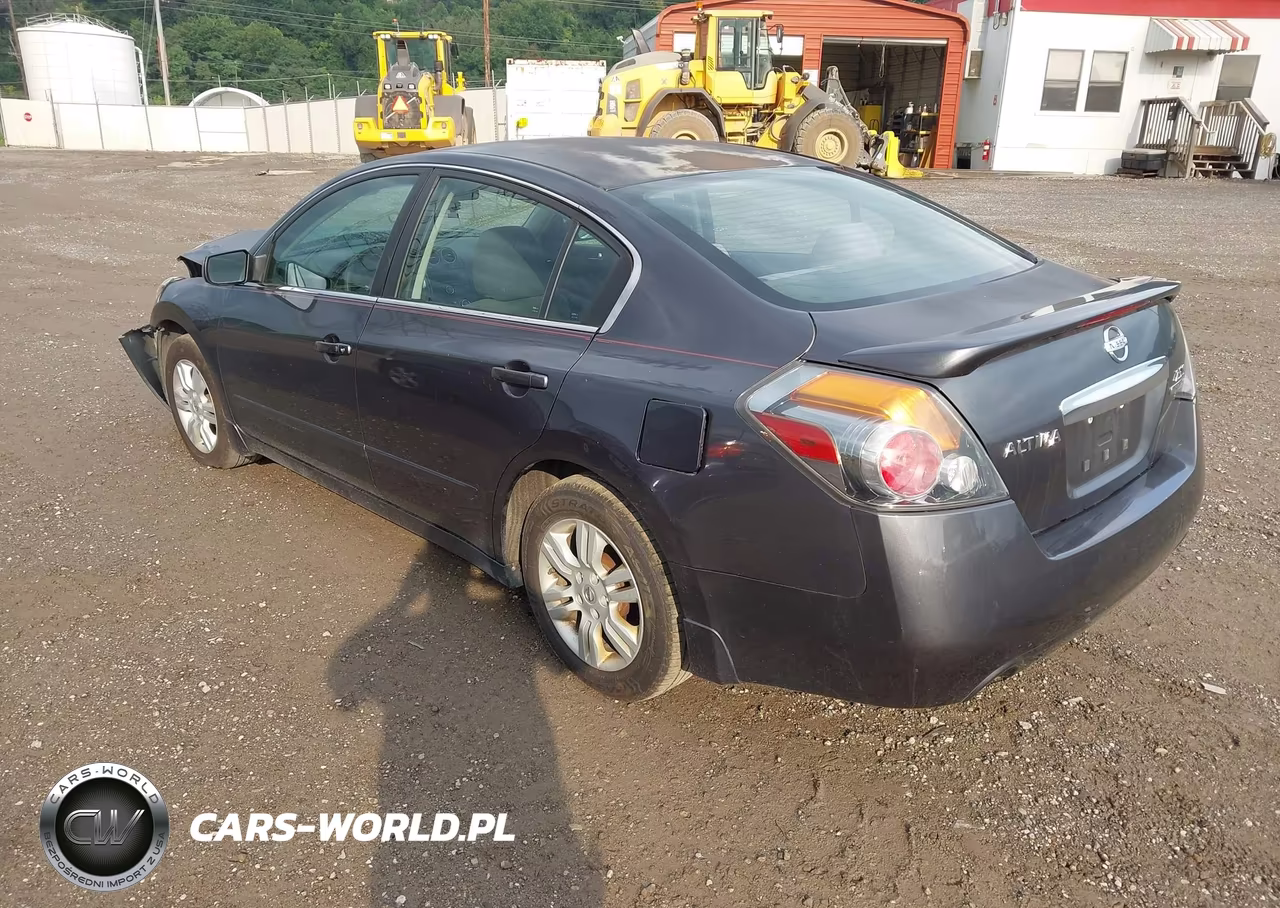 2011 Nissan Altima 2.5 S VIN:1N4AL2AP0BN422364 - 3