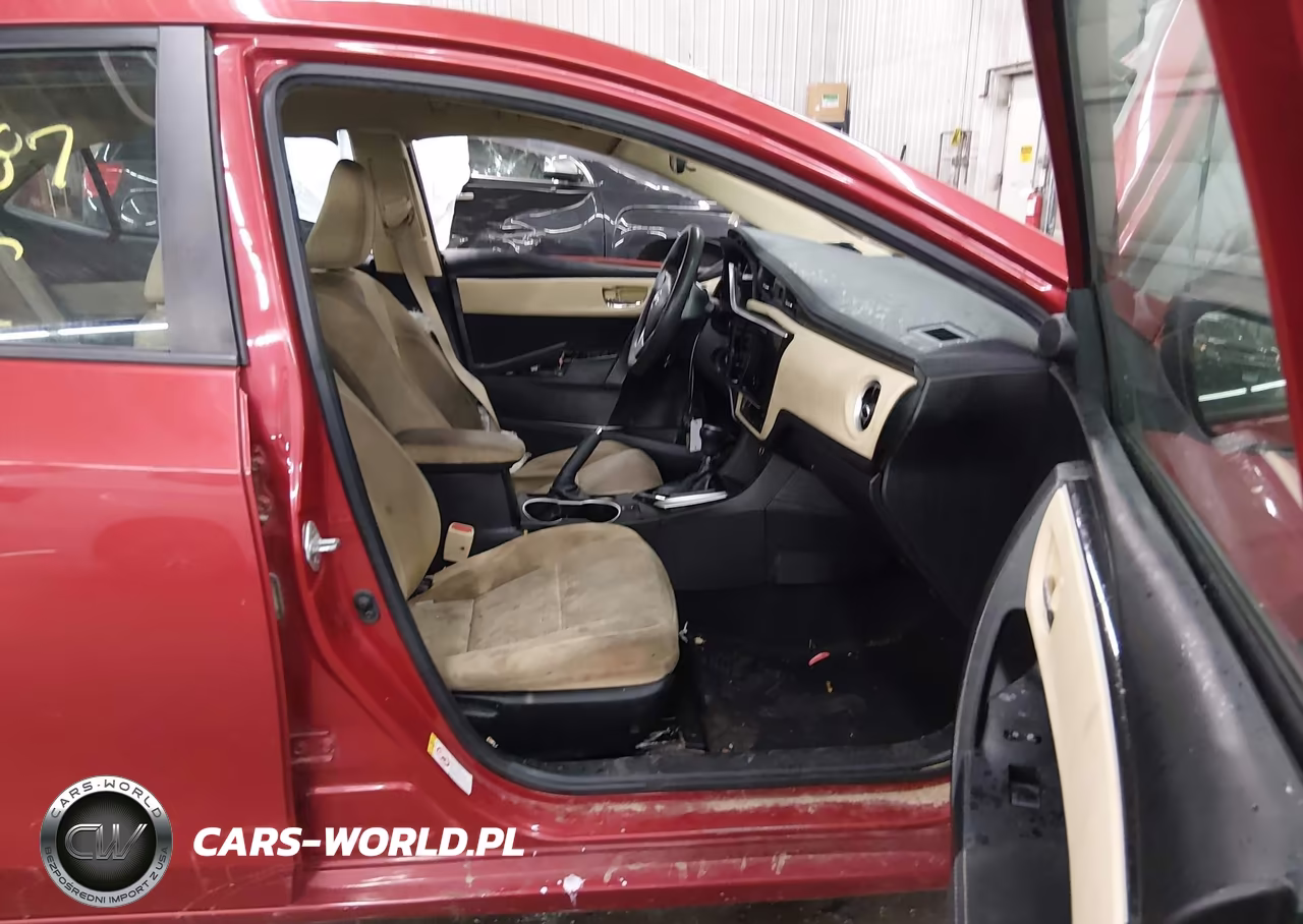 2019 Toyota Corolla Le VIN:5YFBURHE6KP893947 - 5