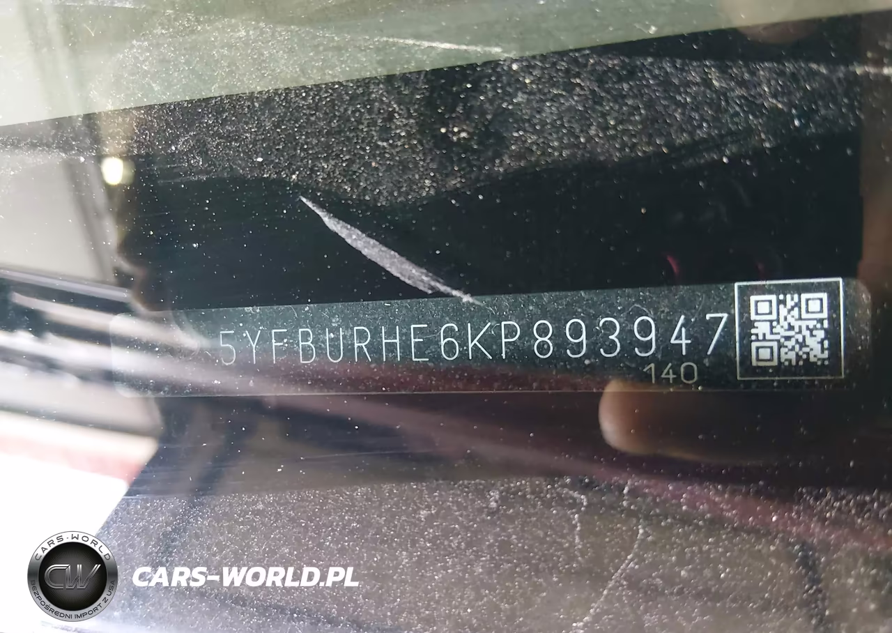 2019 Toyota Corolla Le VIN:5YFBURHE6KP893947 - 9