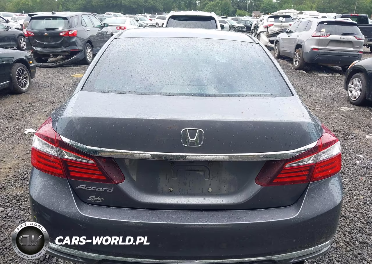 2017 Honda Accord Lx VIN:1HGCR2F37HA257065 - 17