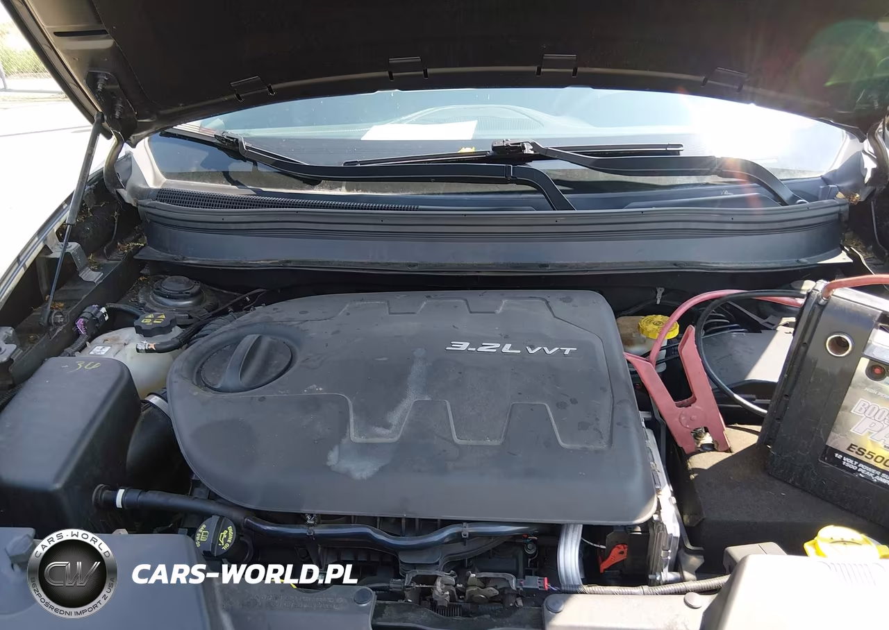 2014 Jeep Cherokee Latitude VIN:1C4PJMCS9EW230009 - 10