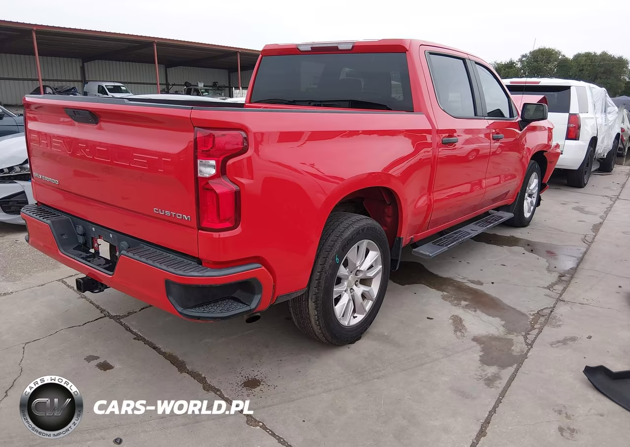 2020 Chevrolet Silverado 1500 2Wd Short Bed Custom VIN:1GCPWBEK9LZ351119 - 4