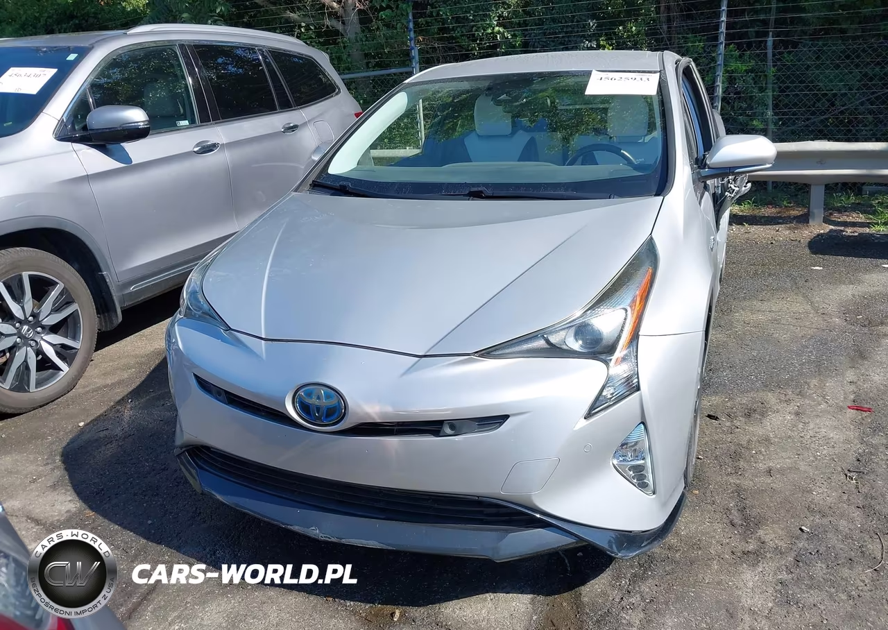 2017 Toyota Prius Three Touring VIN:JTDKARFU4H3542670 - 12