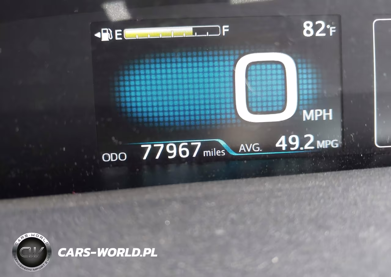 2017 Toyota Prius Three Touring VIN:JTDKARFU4H3542670 - 15