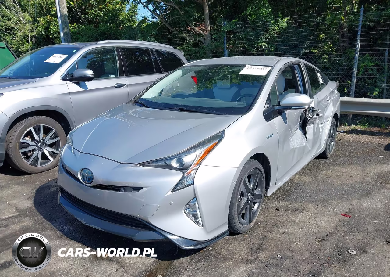 2017 Toyota Prius Three Touring VIN:JTDKARFU4H3542670 - 2