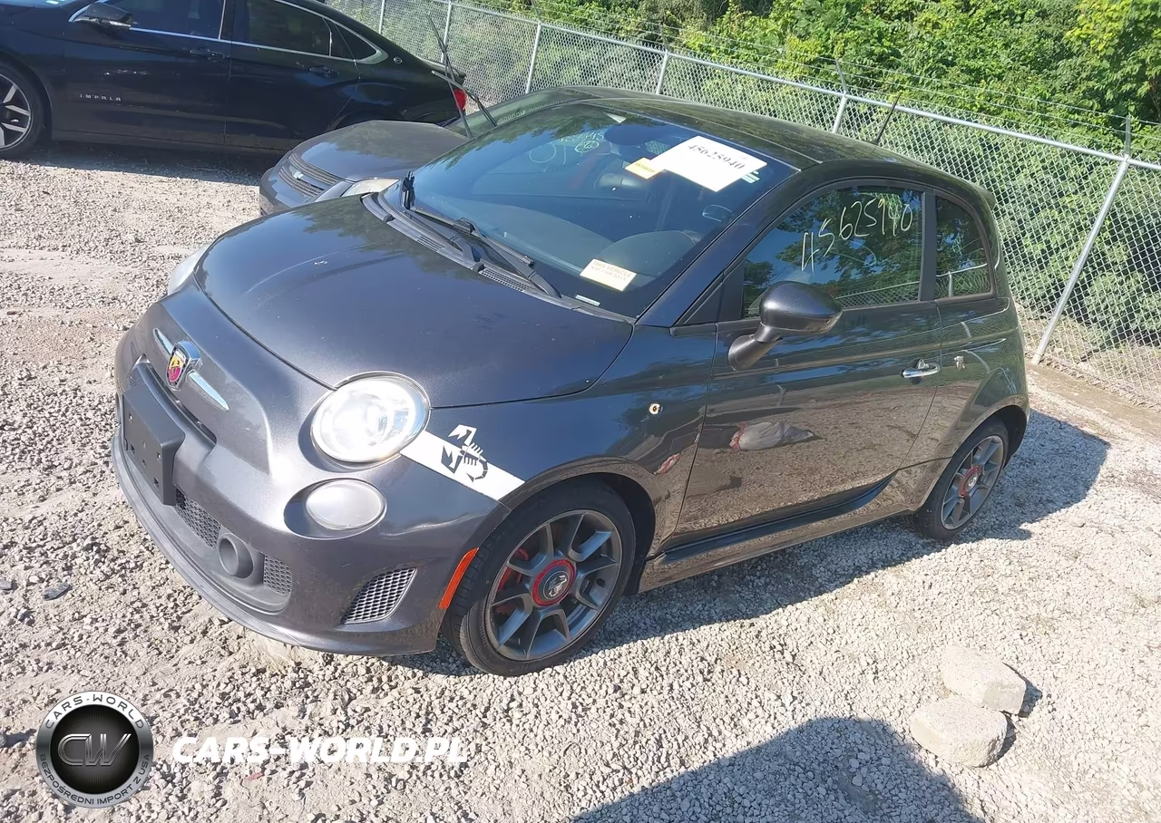 2015 Fiat 500 Abarth VIN:3C3CFFFH7FT613700 - 2