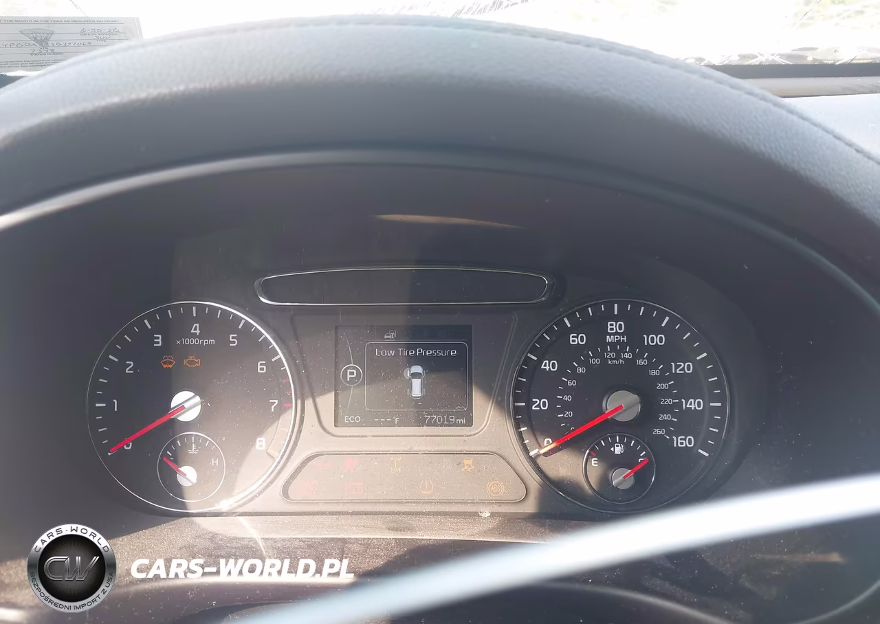 2018 Kia Sorento 2.4L Lx VIN:5XYPGDA33JG377069 - 7