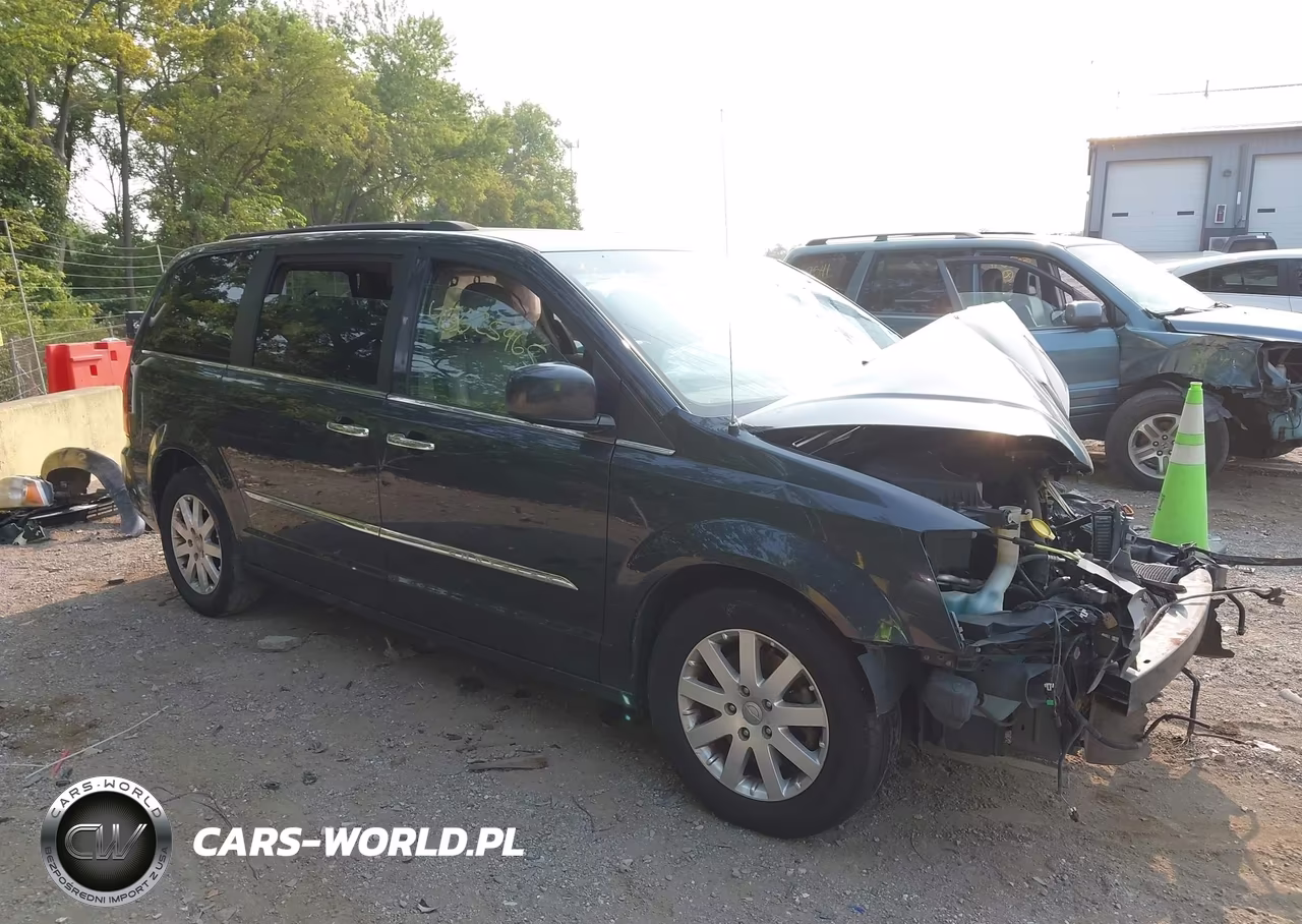 2014 Chrysler Town & Country Touring