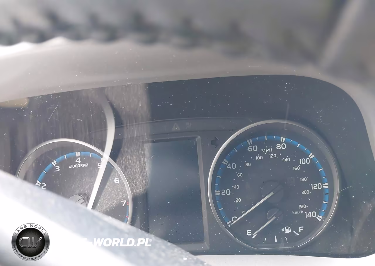 2018 Toyota Rav4 Xle VIN:2T3WFREV7JW496123 - 7