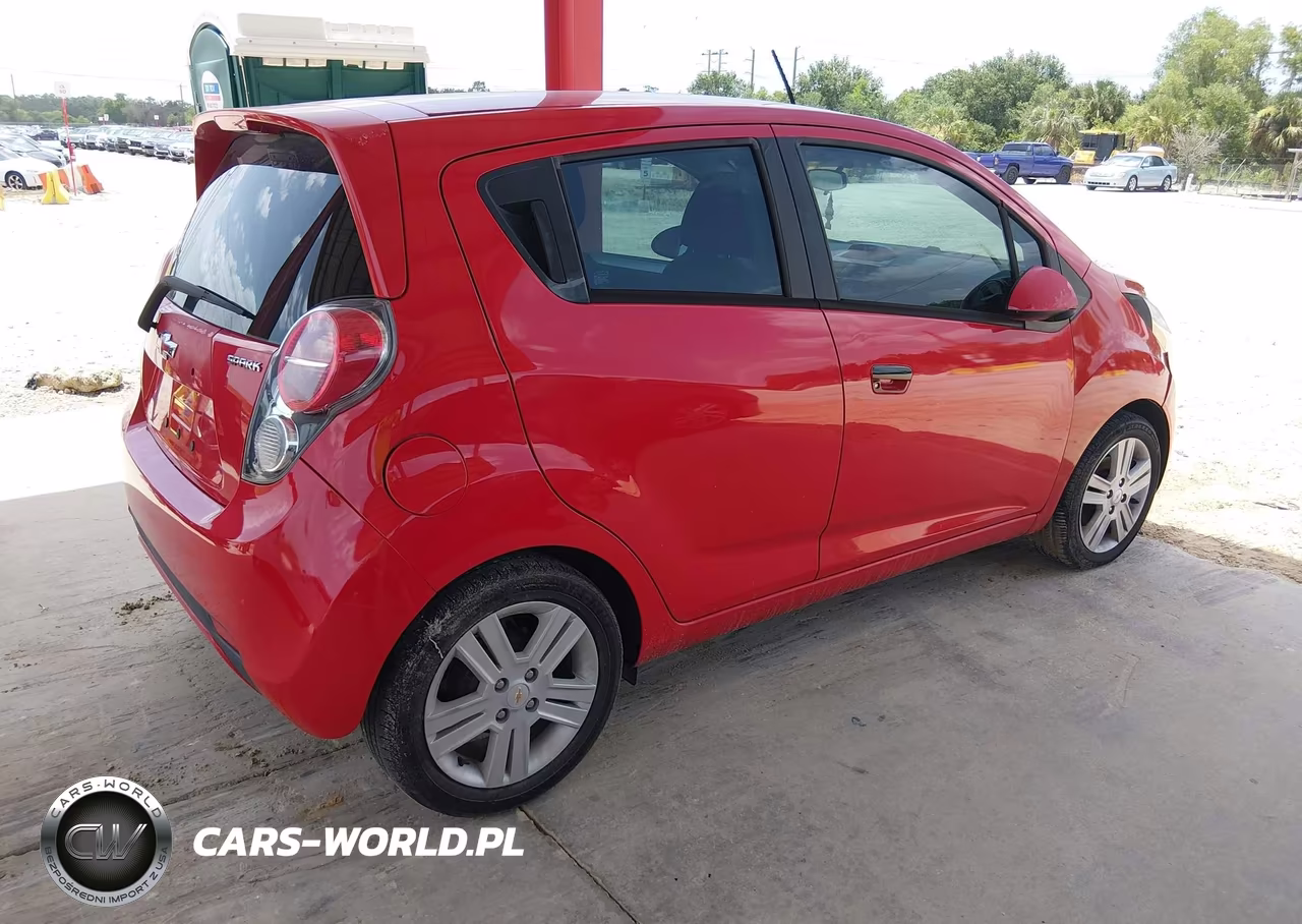 2015 Chevrolet Spark Ls Cvt VIN:KL8CB6S9XFC804926 - 4