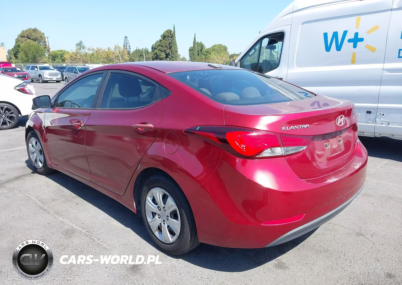 2016 Hyundai Elantra Se VIN:5NPDH4AE7GH696106 - 3