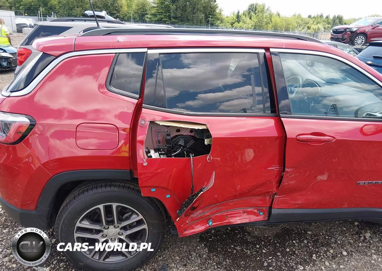 2020 Jeep Compass Sun And Safety Fwd VIN:3C4NJCBB4LT247015 - 18