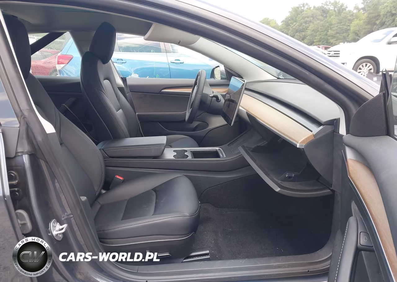 2023 Tesla Model 3 Rear-Wheel Drive VIN:5YJ3E1EAXPF627175 - 5