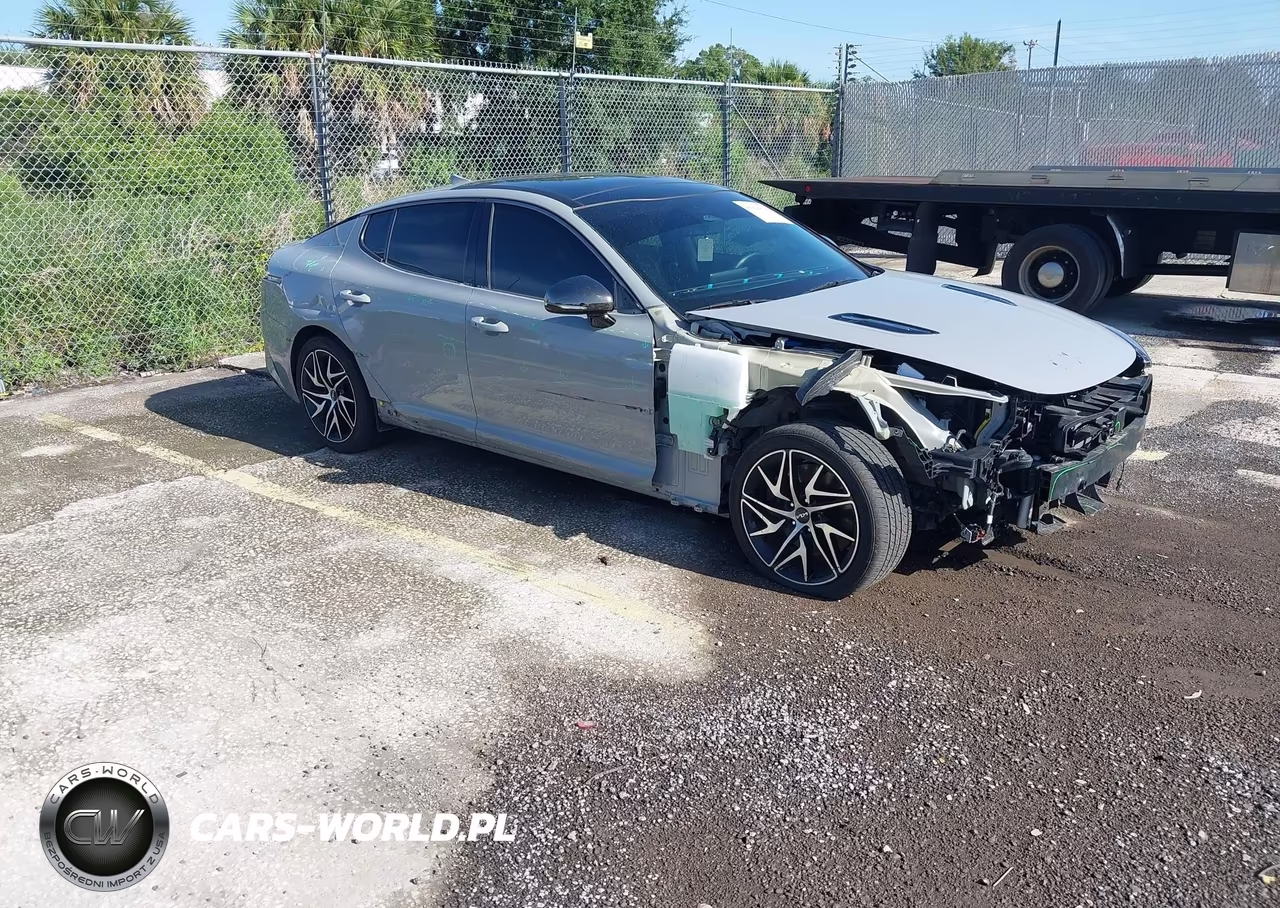 2023 Kia Stinger Gt-Line – zdjęcie 1 z 17