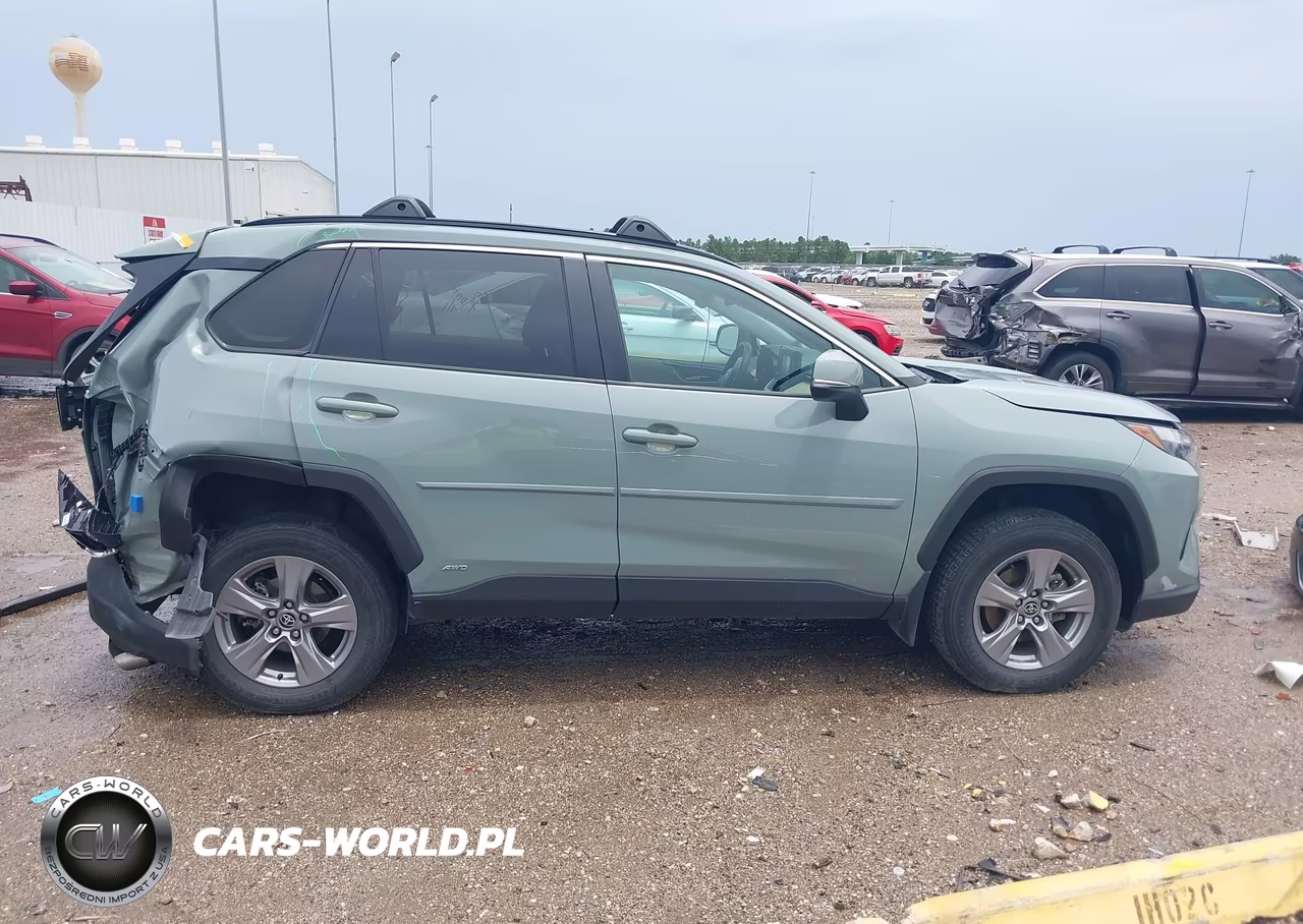 2022 Toyota Rav4 Hybrid Xle VIN:4T3RWRFV2NU075783 - 14