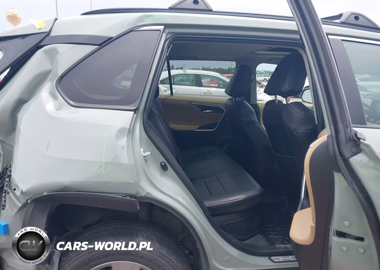 2022 Toyota Rav4 Hybrid Xle VIN:4T3RWRFV2NU075783 - 8