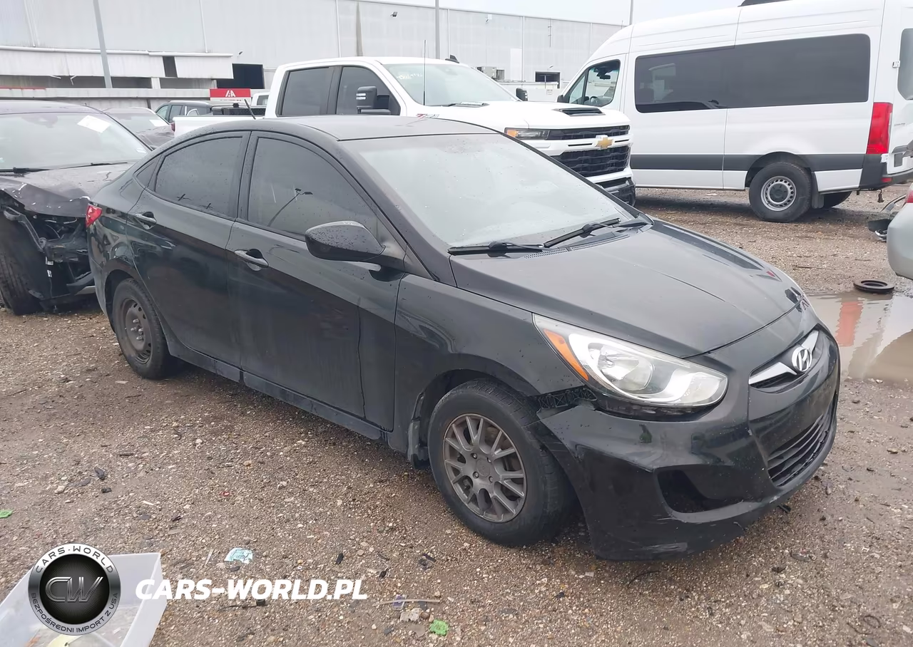 2013 Hyundai Accent Gls – zdjęcie 1 z 13