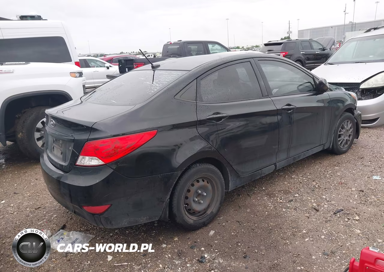 2013 Hyundai Accent Gls VIN:KMHCT4AE8DU397540 - 4