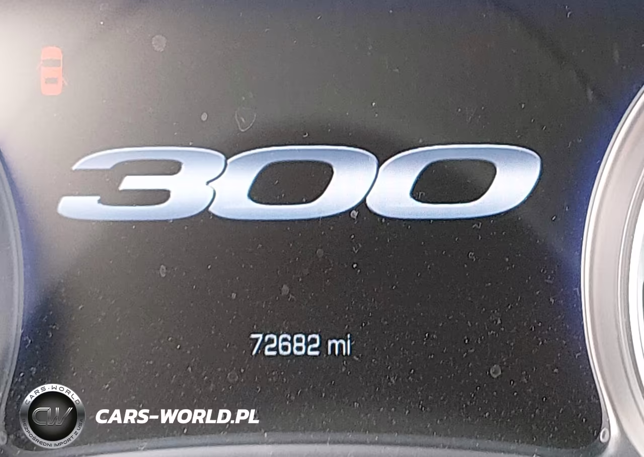 2018 Chrysler 300 Limited VIN:2C3CCAEGXJH296369 - 15