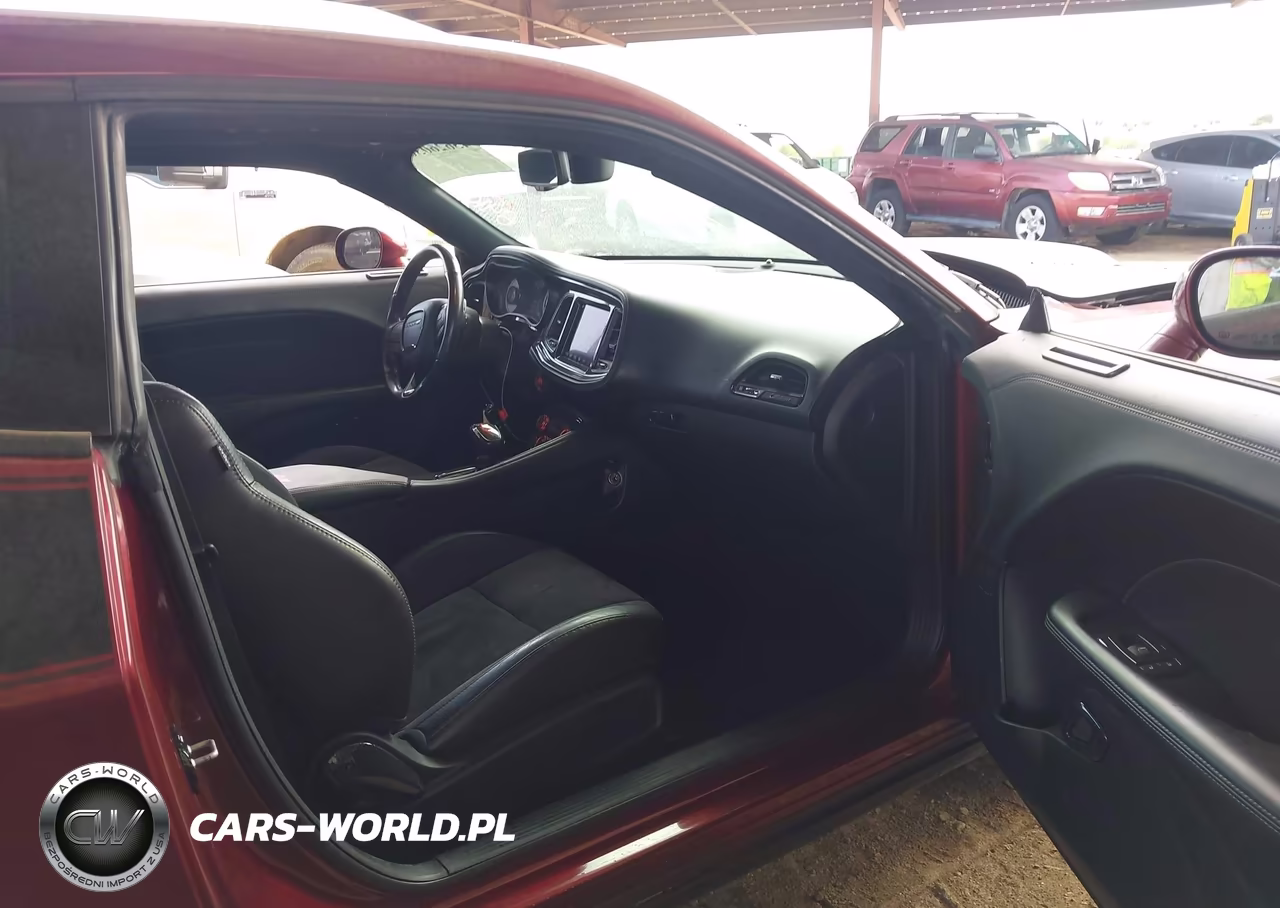 2020 Dodge Challenger R-T Scat Pack VIN:2C3CDZFJXLH159618 - 5