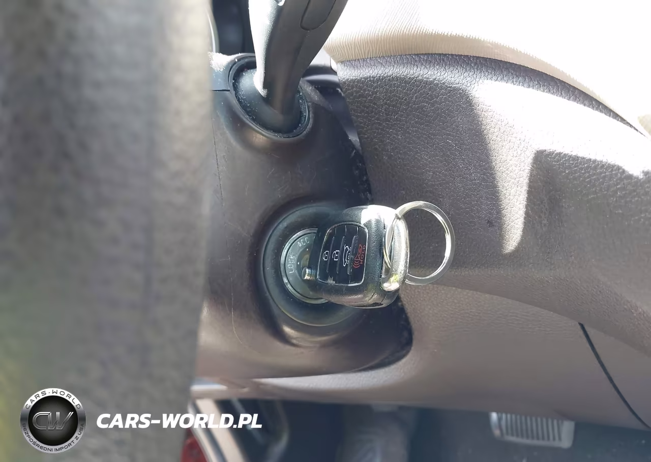 2017 Hyundai Santa Fe Sport 2.4L VIN:5XYZUDLB6HG490675 - 11