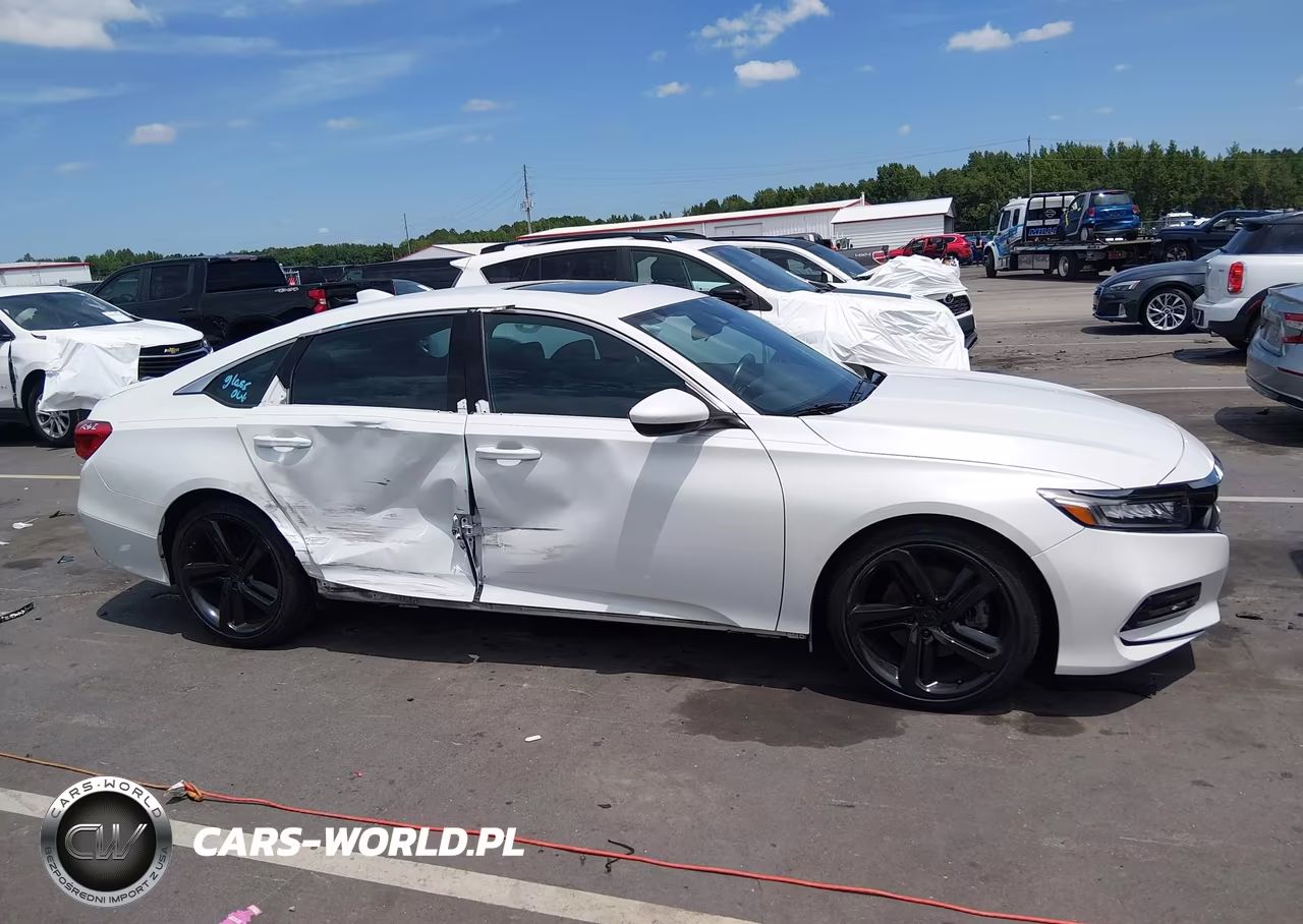 2018 Honda Accord Sport 2.0T VIN:1HGCV2F30JA036649 - 14