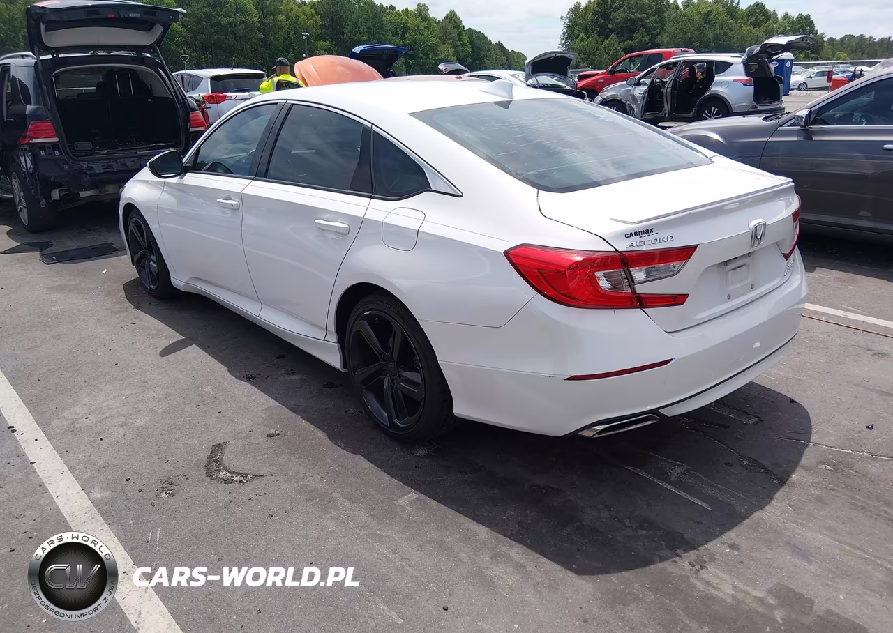 2018 Honda Accord Sport 2.0T VIN:1HGCV2F30JA036649 - 3