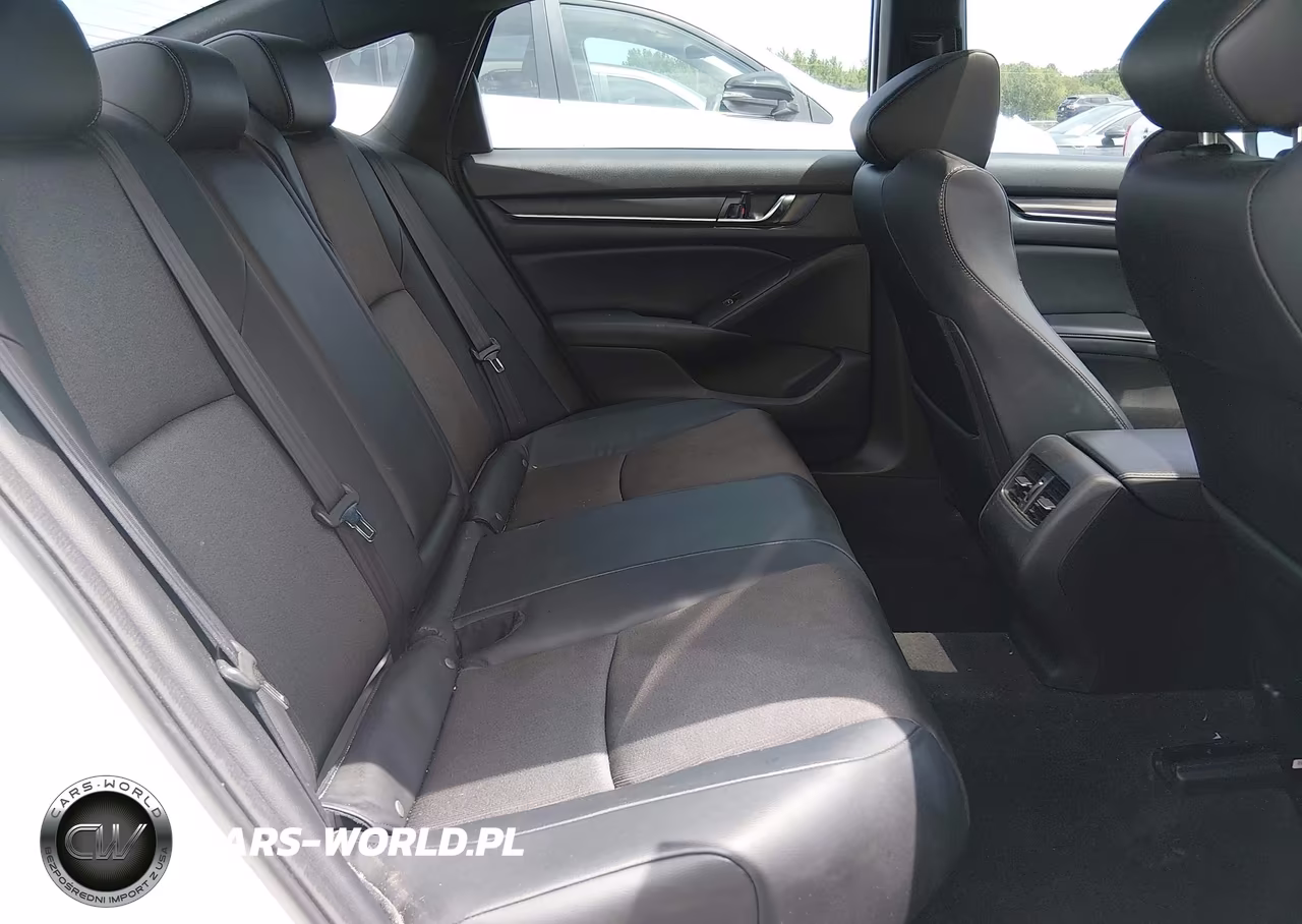 2018 Honda Accord Sport 2.0T VIN:1HGCV2F30JA036649 - 8
