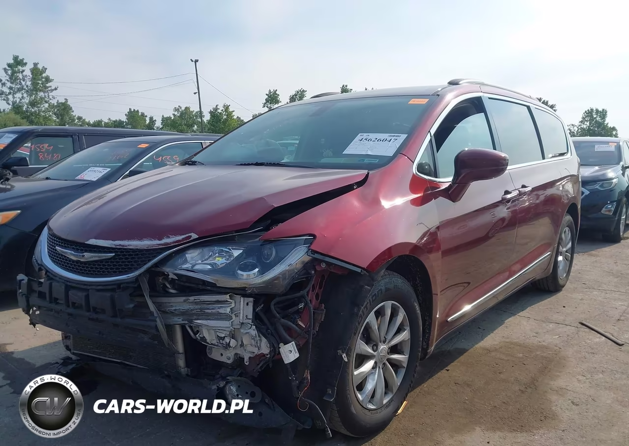 2017 Chrysler Pacifica Touring-L VIN:2C4RC1BGXHR544067 - 2
