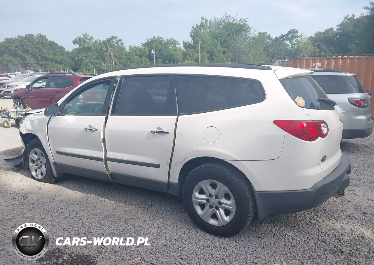 2011 Chevrolet Traverse Ls VIN:1GNKRFED0BJ234463 - 13