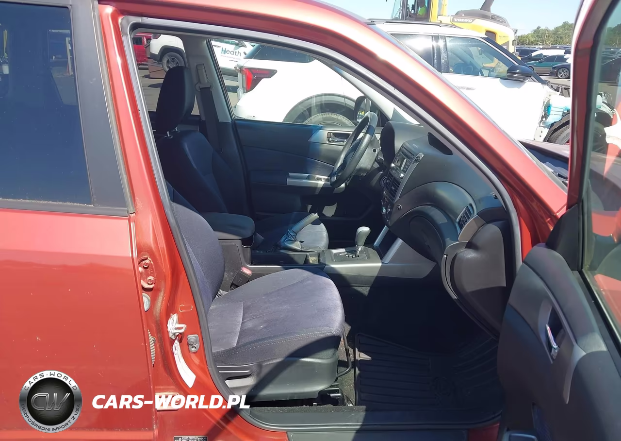 2010 Subaru Forester 2.5X Premium VIN:JF2SH6CC1AH913168 - 5