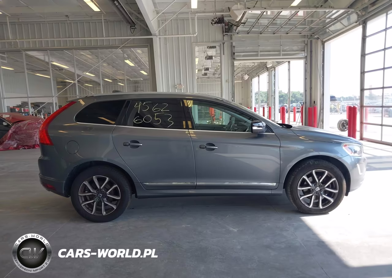 2017 Volvo Xc60 T6 Dynamic VIN:YV449MRR3H2028145 - 13