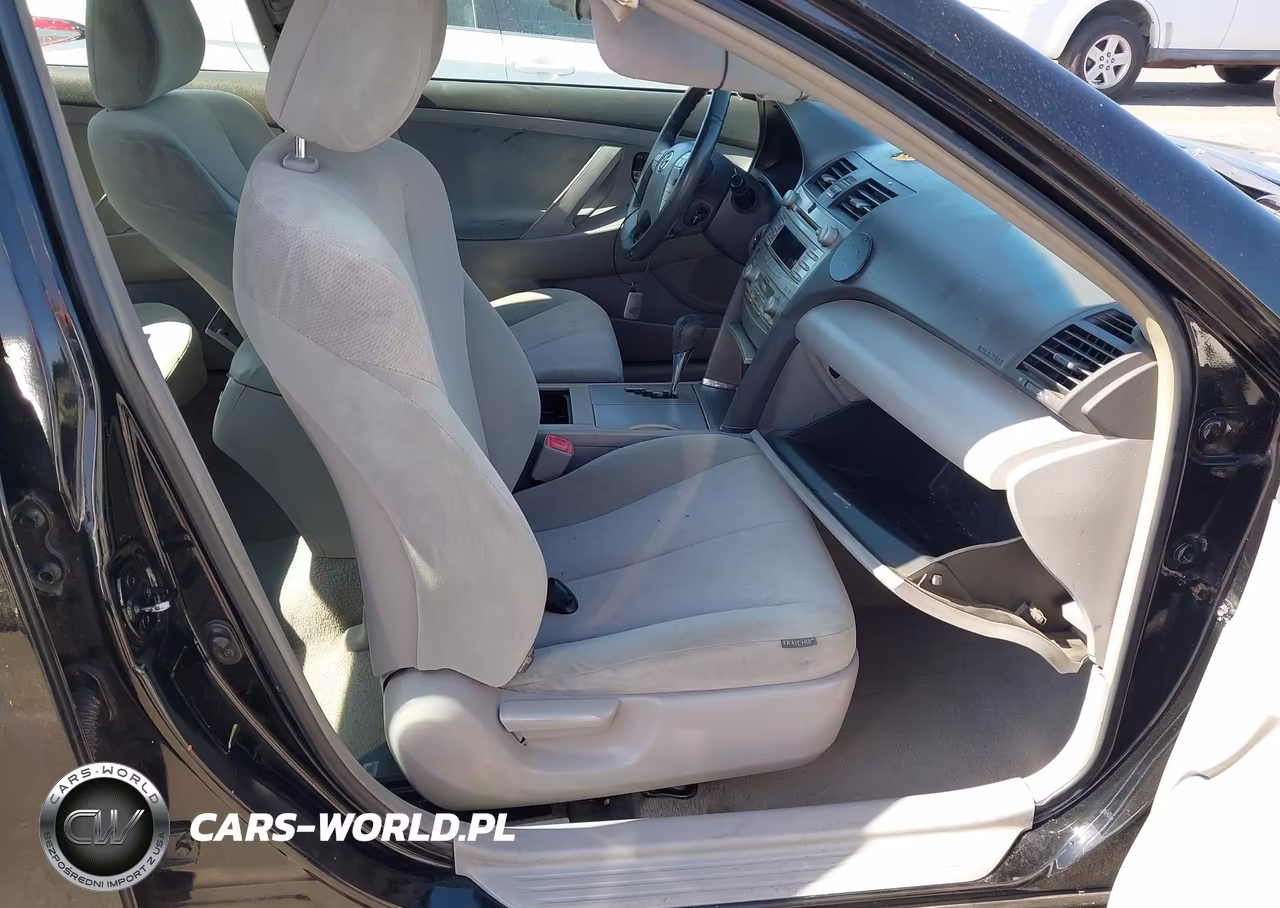 2010 Toyota Camry Hybrid VIN:4T1BB3EK2AU118409 - 5