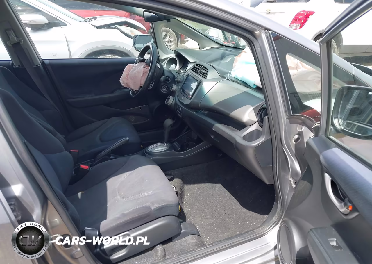 2010 Honda Fit Sport VIN:JHMGE8H46AS007755 - 5