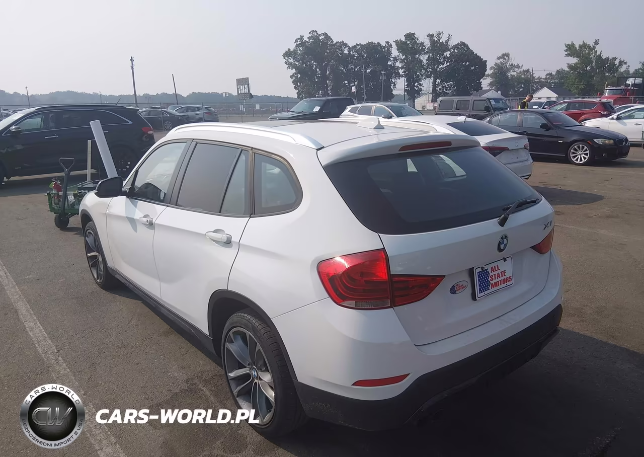 2015 BMW X1 xDrive28I VIN:WBAVL1C58FVY32172 - 3