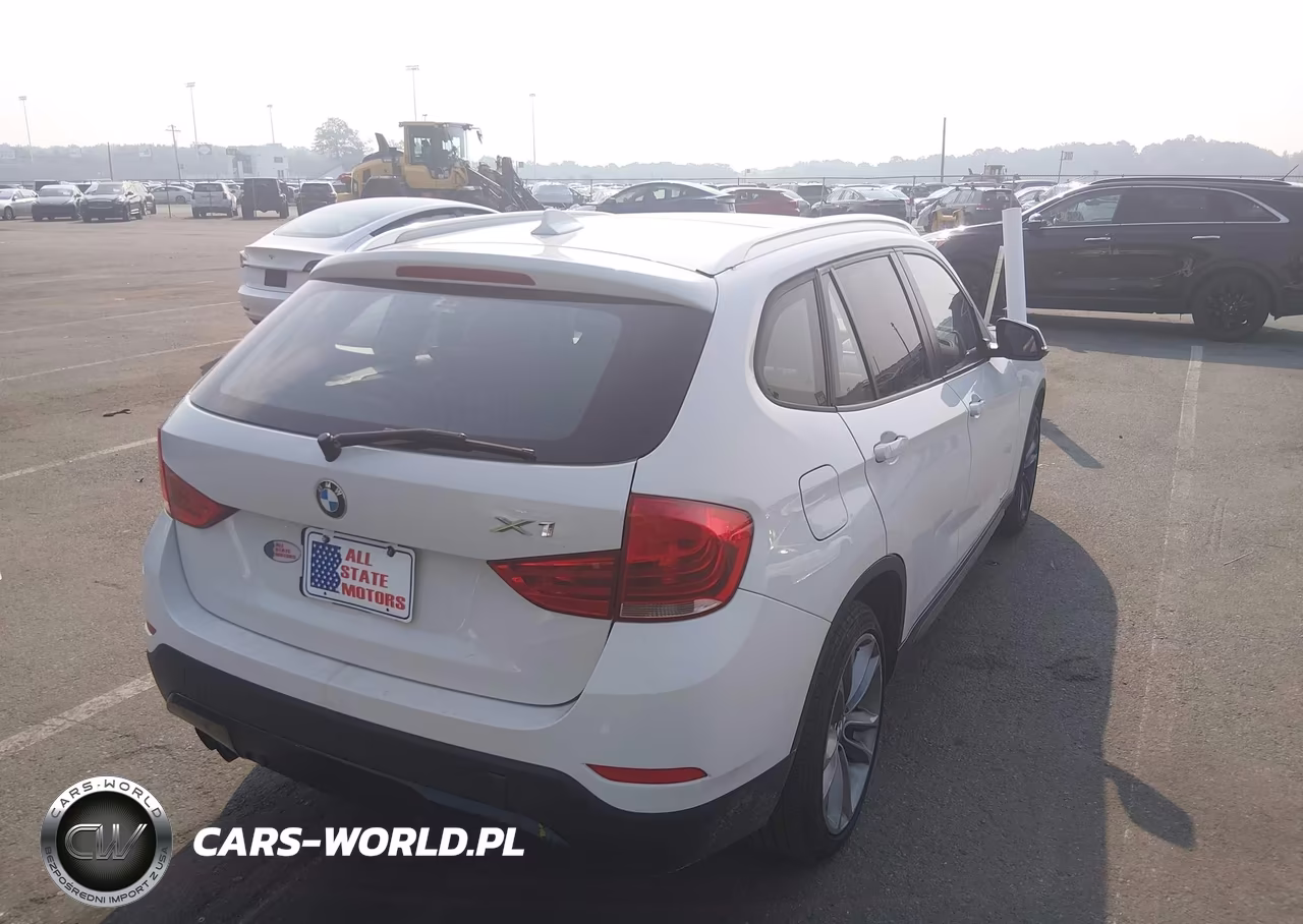2015 BMW X1 xDrive28I VIN:WBAVL1C58FVY32172 - 4