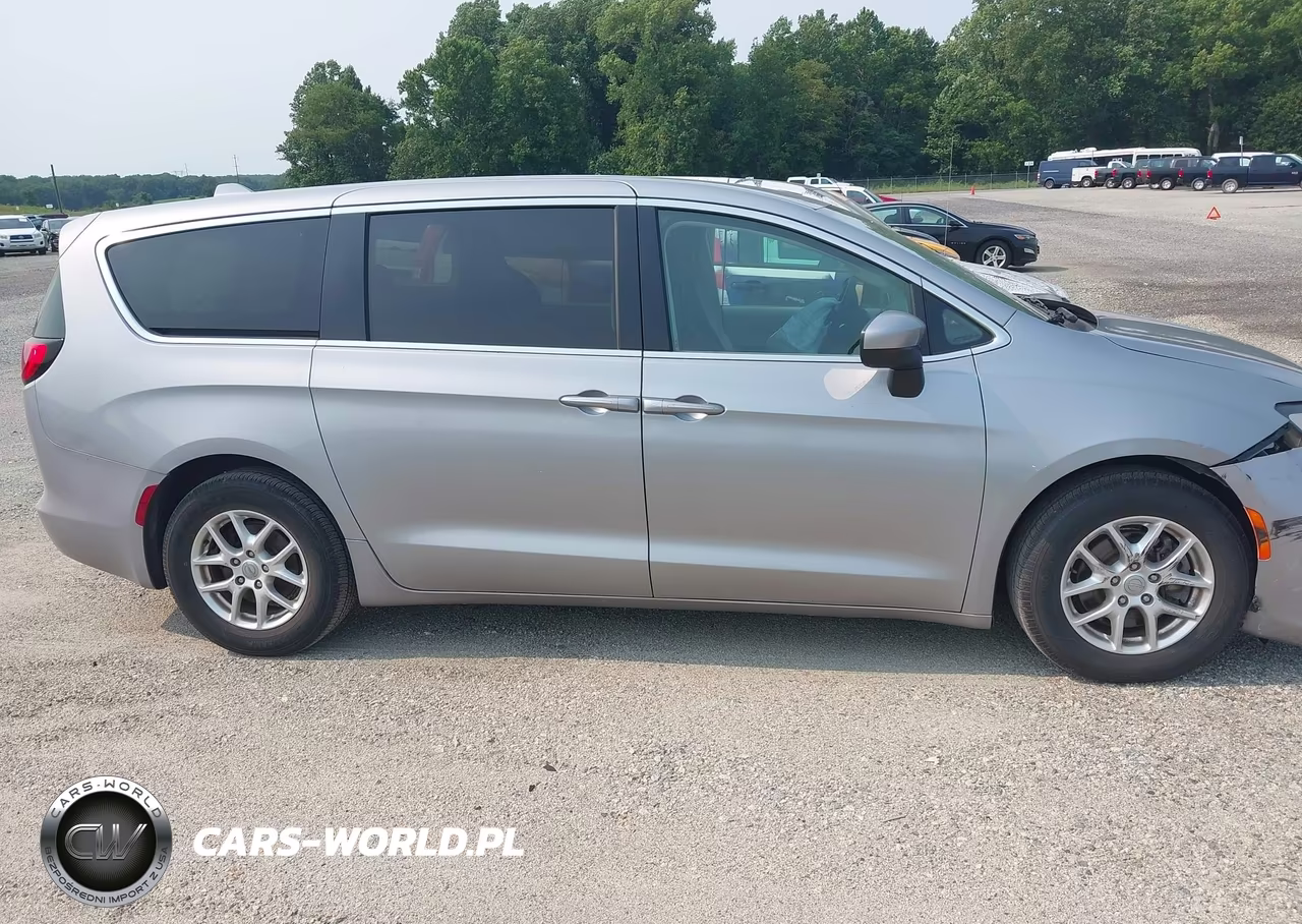 2020 Chrysler Voyager Lx VIN:2C4RC1CG7LR216208 - 18