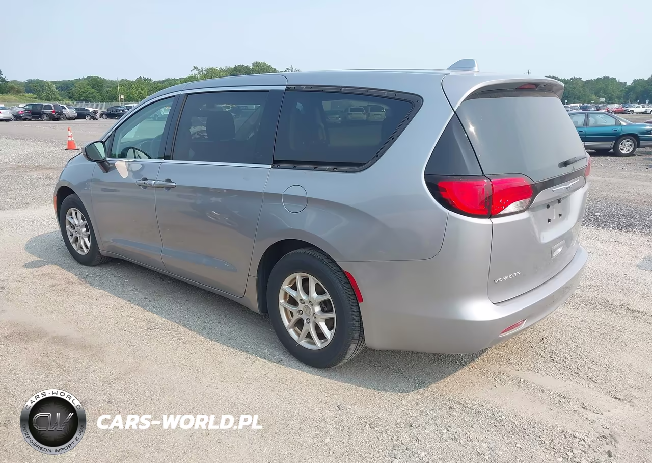 2020 Chrysler Voyager Lx VIN:2C4RC1CG7LR216208 - 3